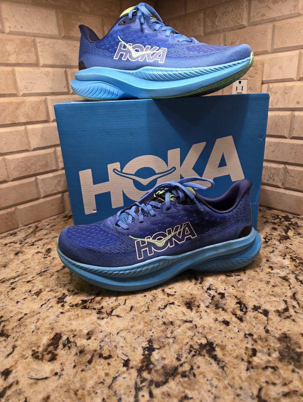 HOKA One One Mach 6 NEW Deadstock w/ OG Box - Picture 8 of 9